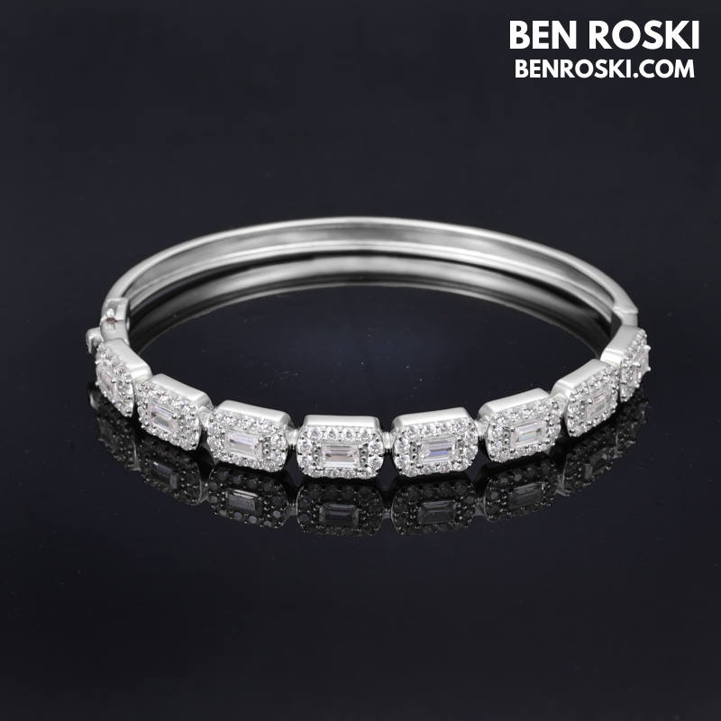 20MM Moissanite Emerald Cluster Bangle – 7-Inch / 8-Inch | Solid 925 Sterling Silver | GRA Certified