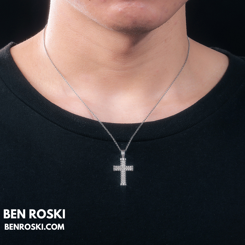 Rope-Edge Moissanite Cross Pendant Sterling Silver, Gold, or Rose Gold | VVS Moissanite | GRA Certified