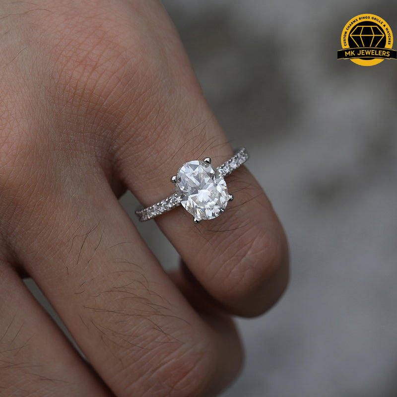 Classic Moissanite Engagement Ring – 2MM Band | 3.2g | Sizes 8, 9, 10, 11 | S925 Silver, Gold, or Rose Gold | VVS1 Moissanite | GRA Certified