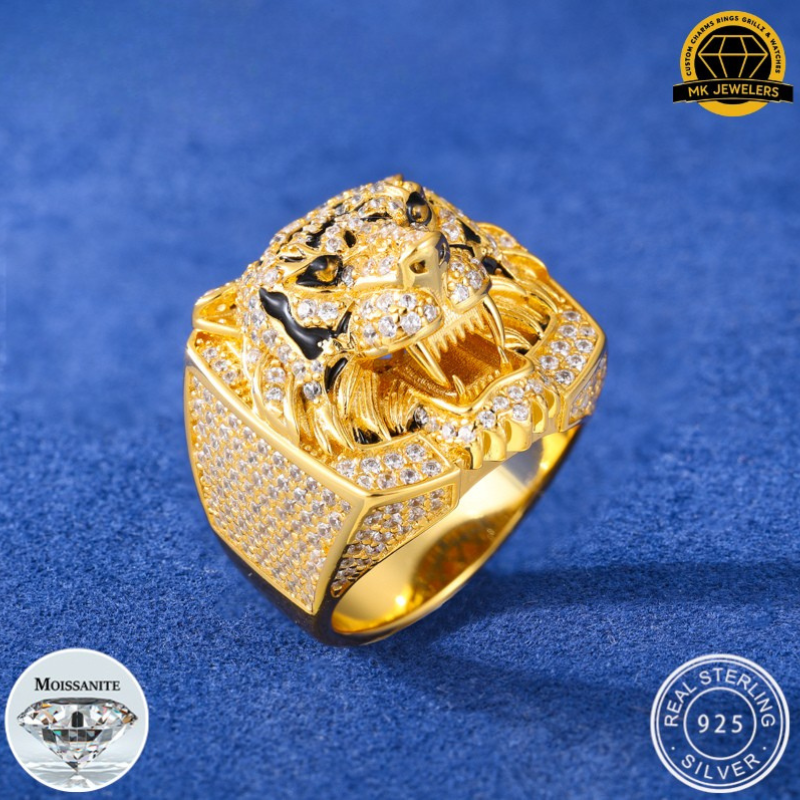 Iced-Out Tiger Head Ring – Sizes 8,9,10 &11 | 15.61g | S925 Silver, Gold & Rose Gold | VVS Moissanite | GRA Certified